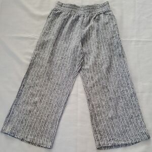 Sienna Sky Black and White Striped Wide Leg Capri Pants